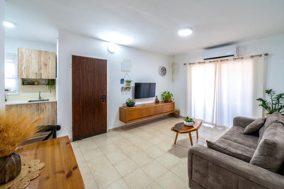 רז אירוח ברמה- House in North District