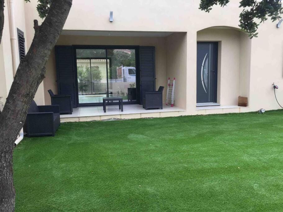 Villa CALLINAJO , à 1 min de la plage LOZARI House in Belgodère
