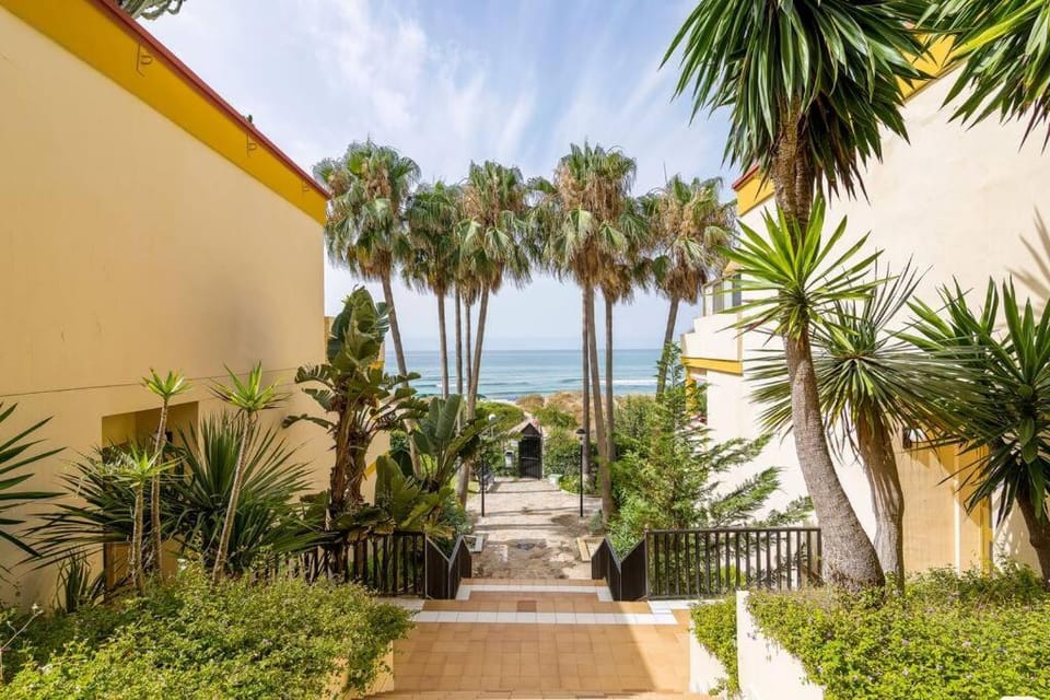 OleHolidays 113 Romana Playa junto al mar Apartment in Marbella