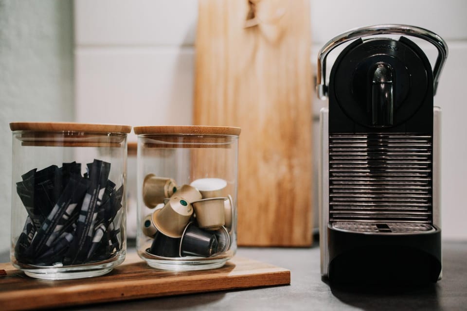 Coffee/tea facilities, Kitchen or kitchenette