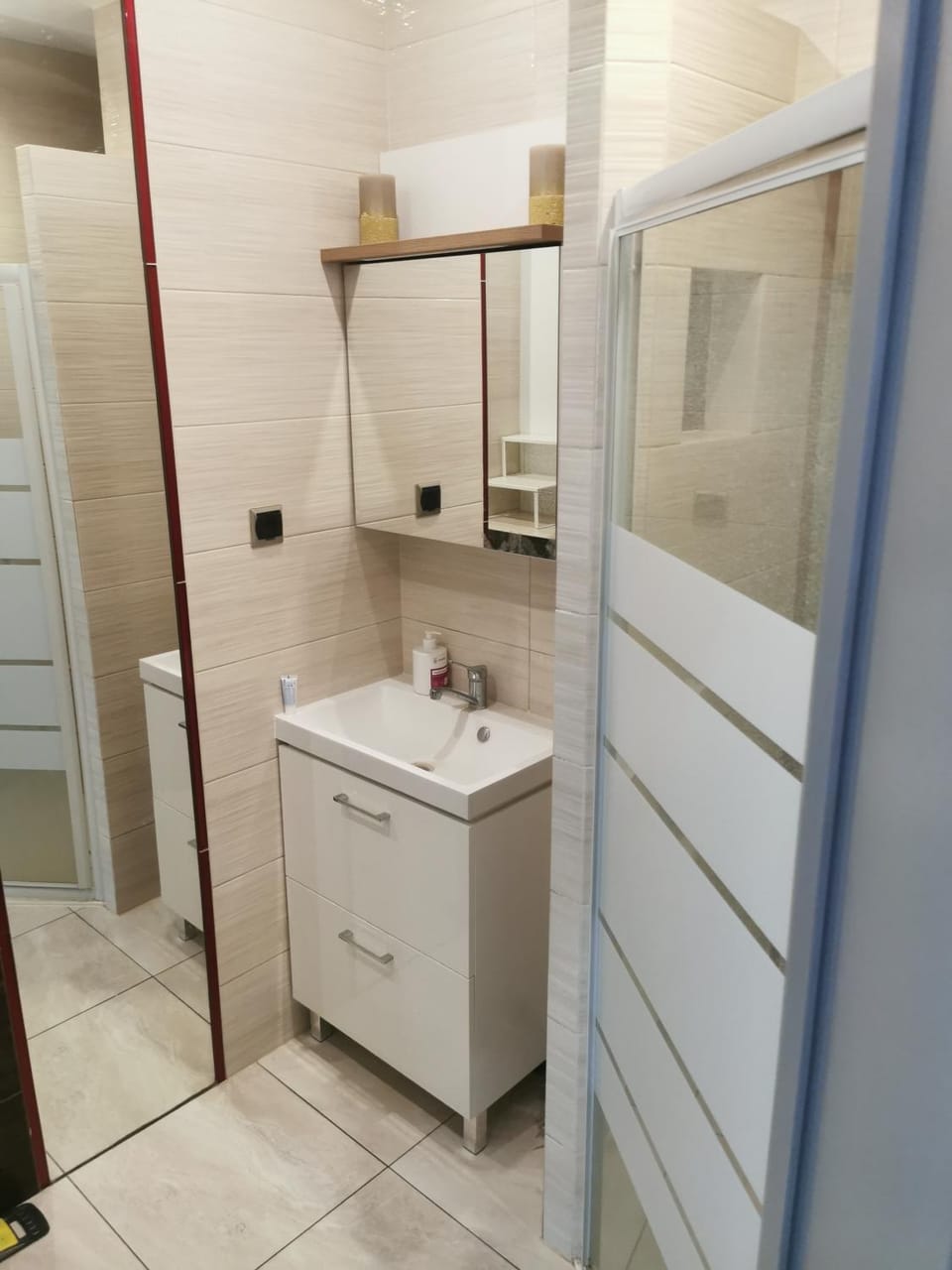 Shower, Bathroom