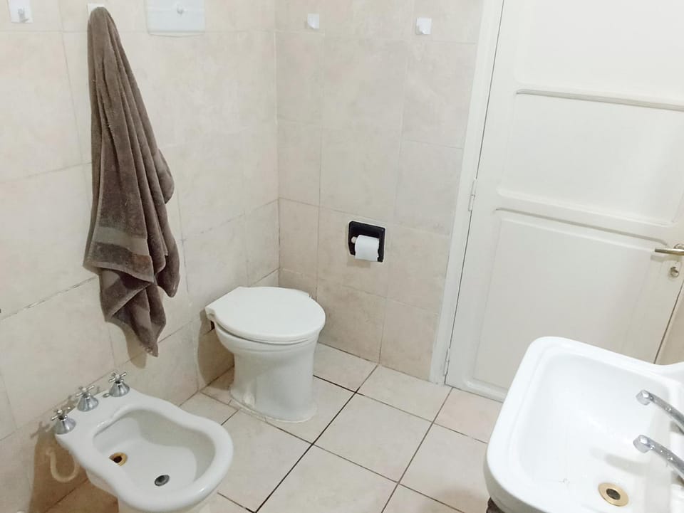 Shower, Toilet, bidet