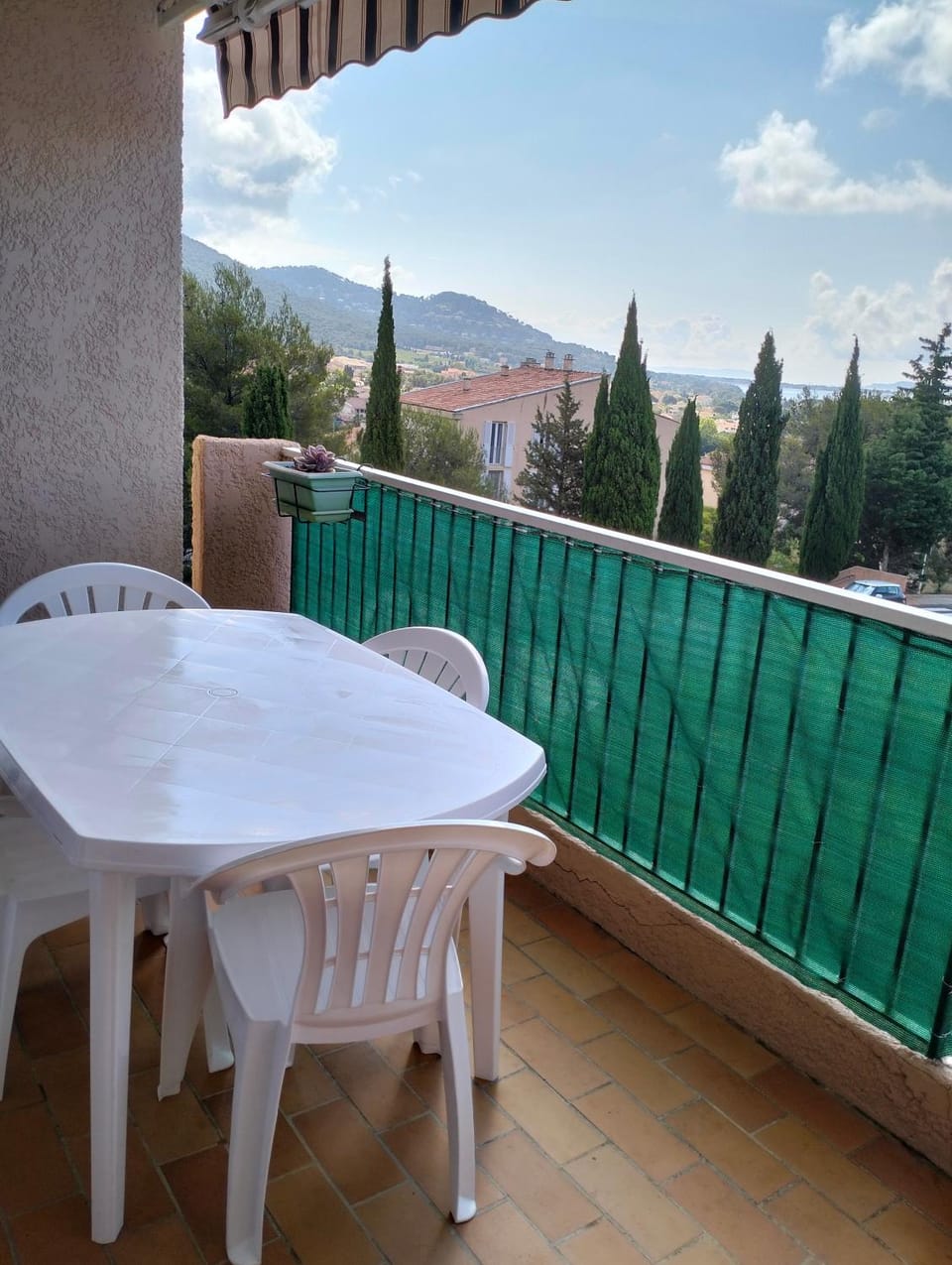Balcony/Terrace, Balcony/Terrace