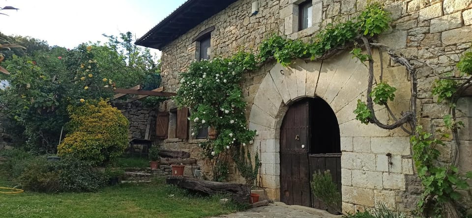 Casa Rural TTIPIAENEA Landetxea Country House in Navarre