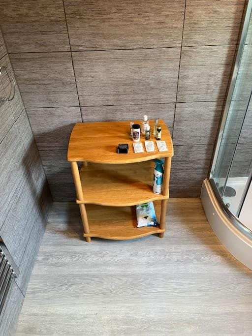 1 bed apartment in secure and convenient location Apartment in Greenock