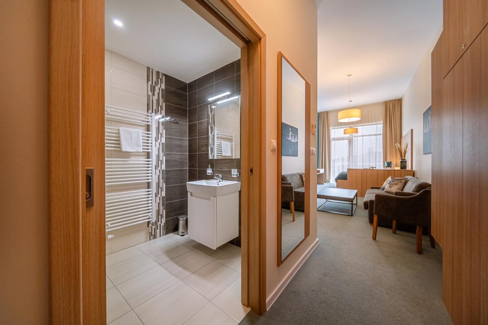 Bathroom, Other