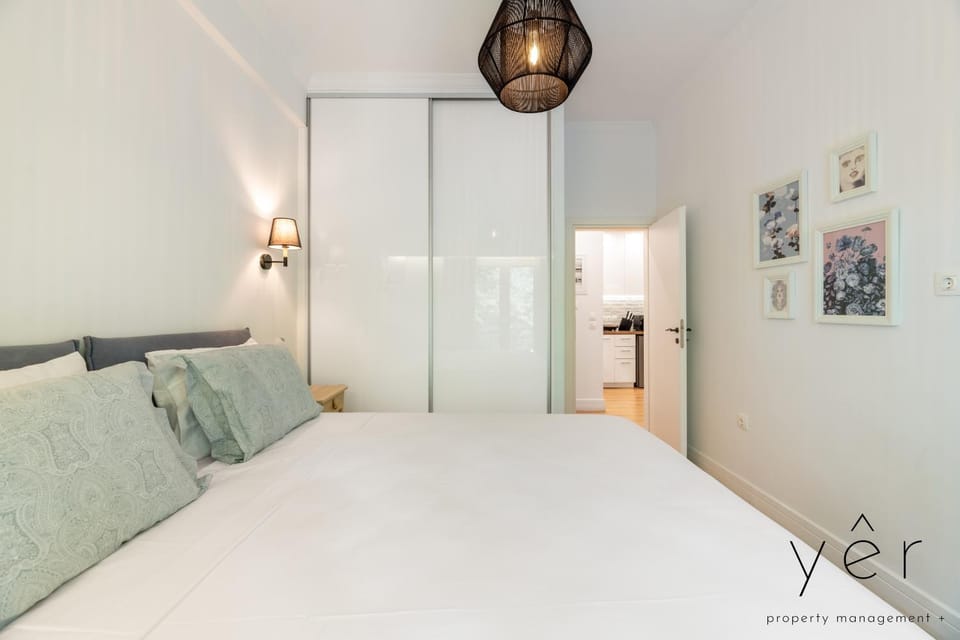 Bed, Bedroom, wardrobe