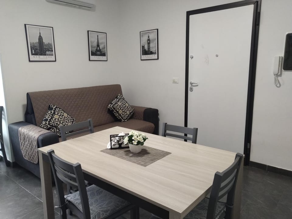 Little House Apartment in Reggio Calabria