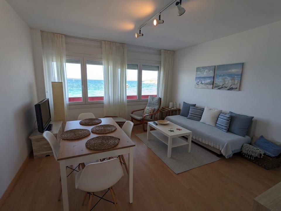 Apartamento Playa Rons Apartment in O Salnés