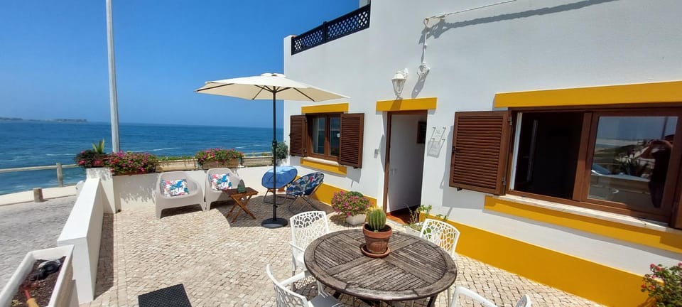 Property building, View (from property/room), Balcony/Terrace, Balcony/Terrace, Sea view