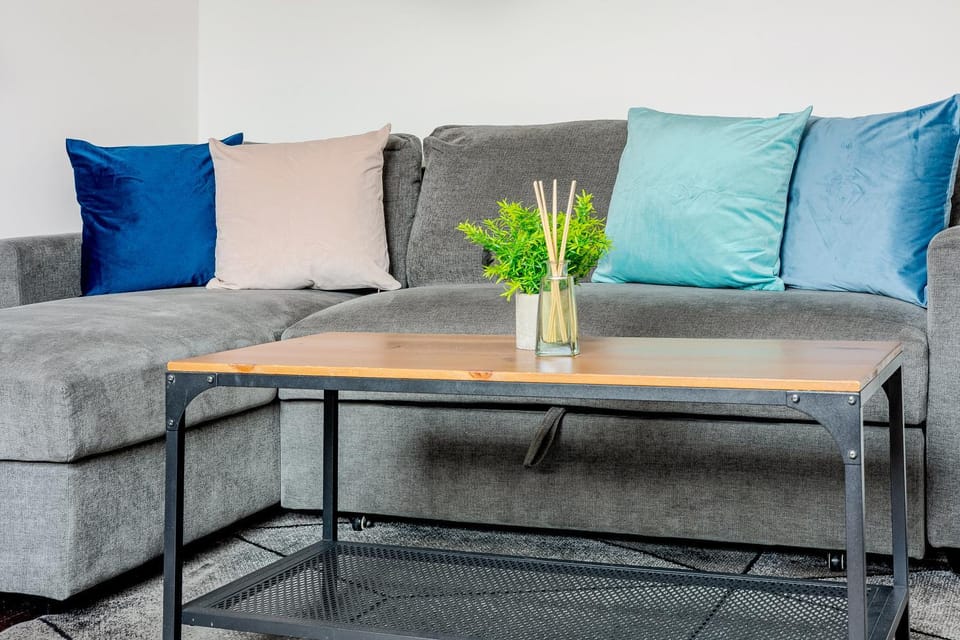 Living room, Seating area
