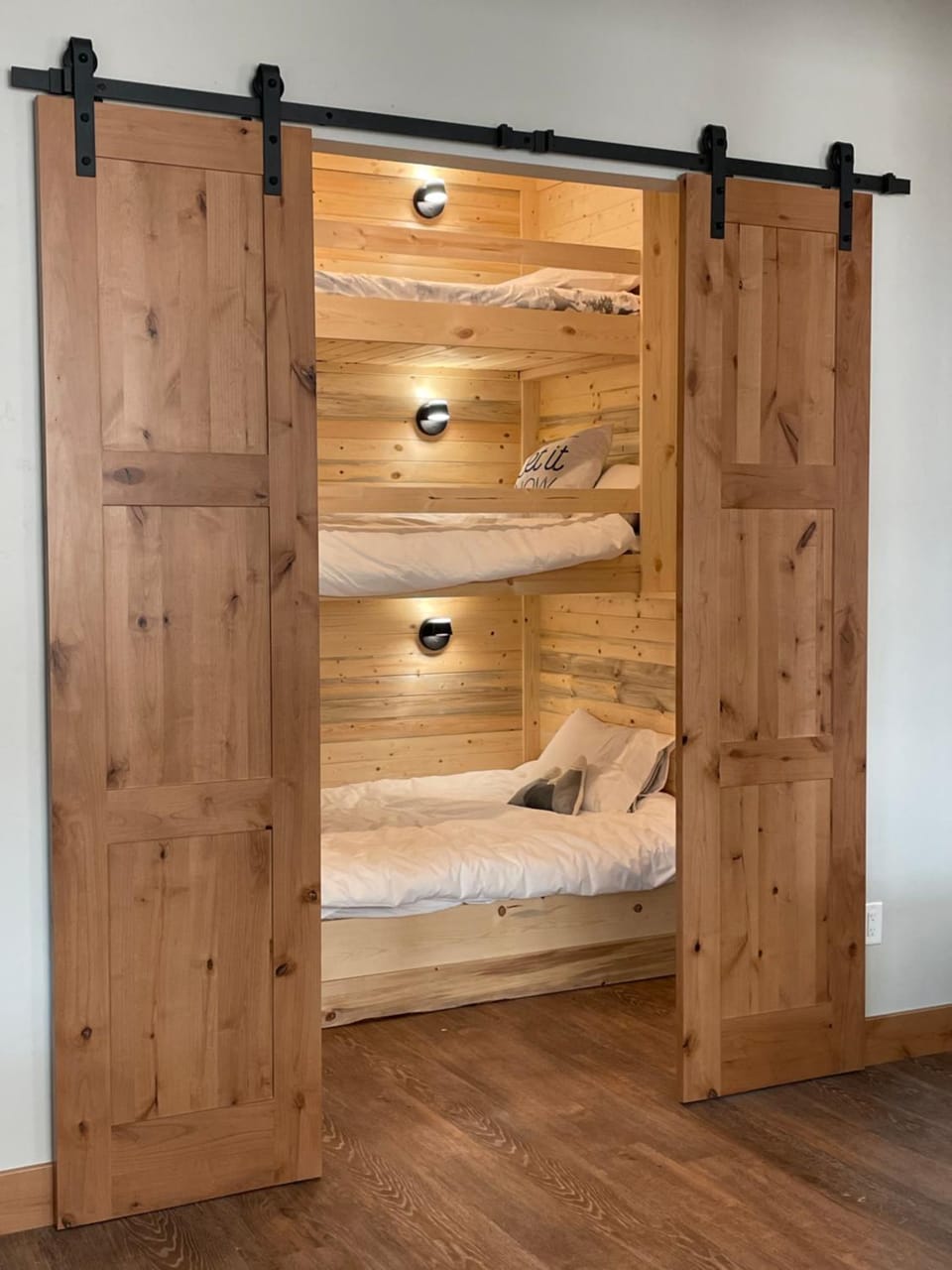 TV and multimedia, bunk bed