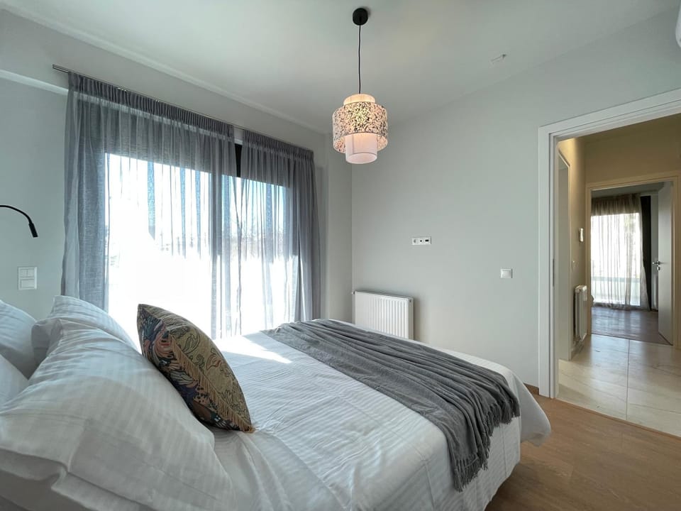 Athenean Oasis in Ellinikon Apartment in South Athens