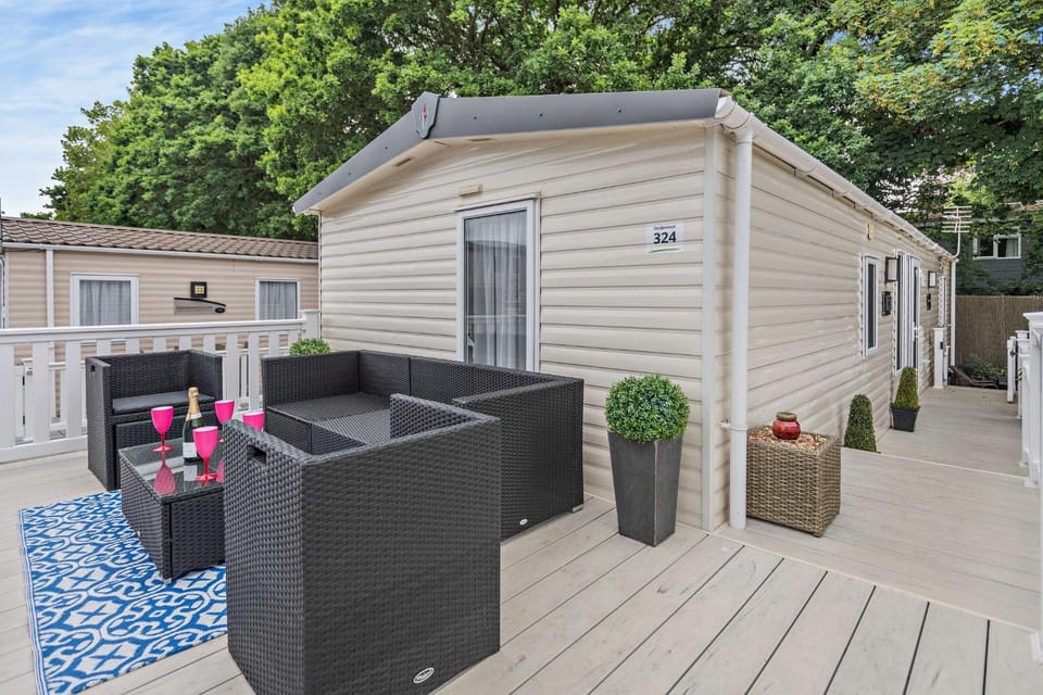 Maple Brook Lodge Sea Breeze Shorefield House in Milford on Sea