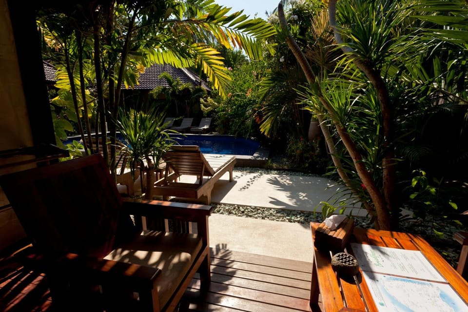 Balcony/Terrace, Garden view, Pool view