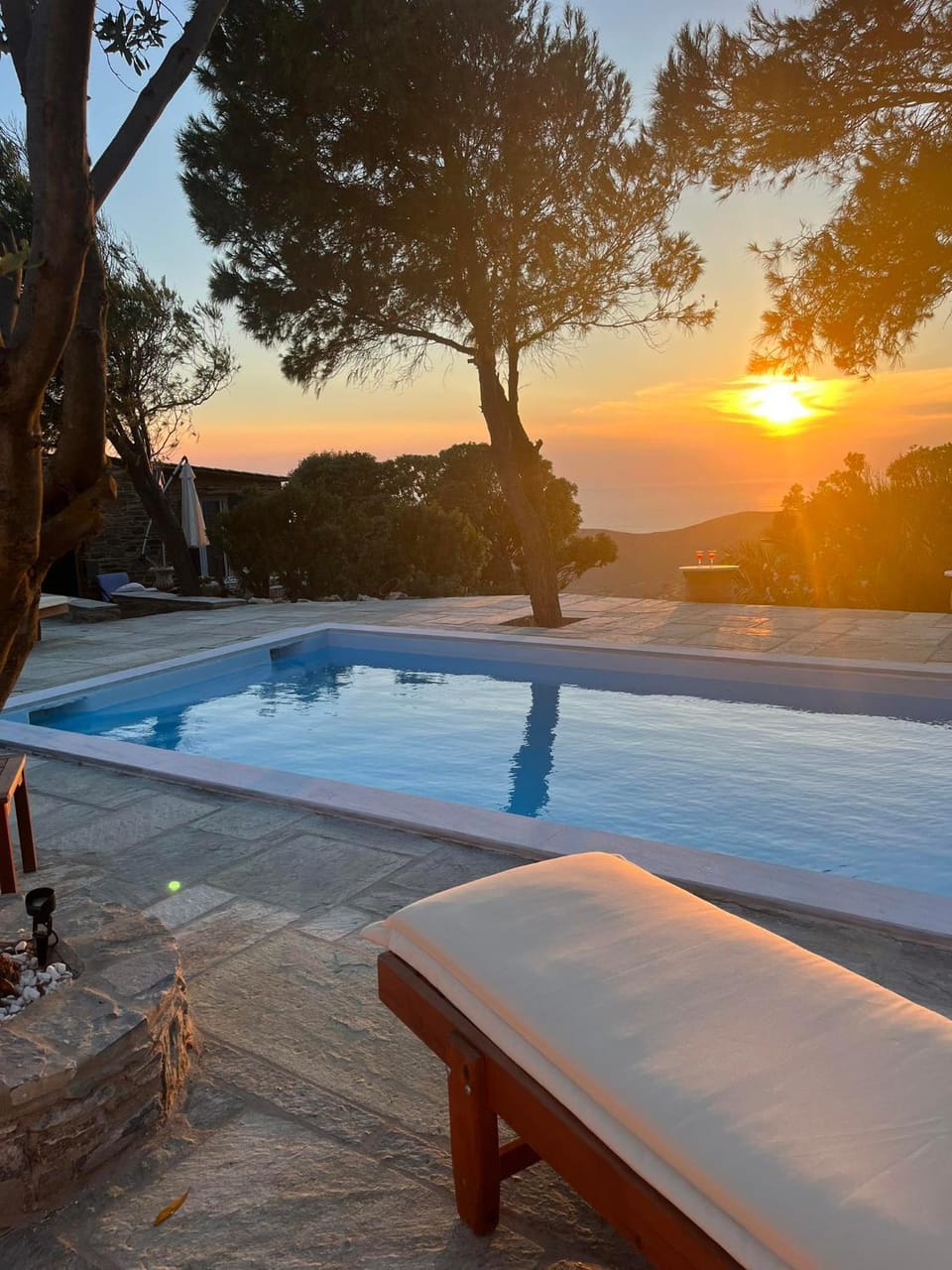 Patio, Day, Natural landscape, Mountain view, Pool view, Swimming pool, Sunset, sunbed