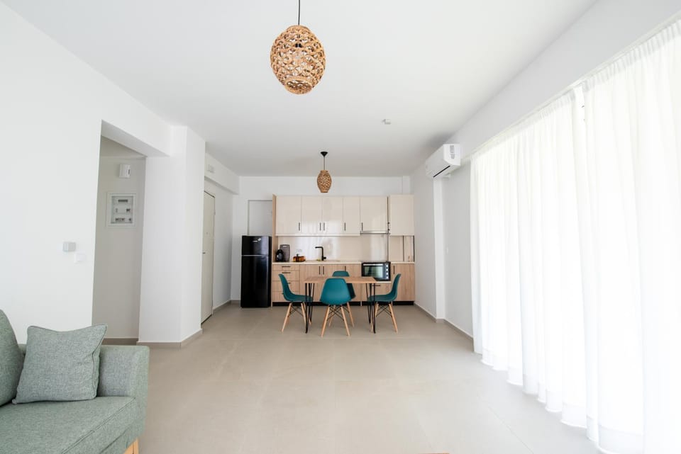 Ennea suites-Earth suite Apartment in Peloponnese, Western Greece and the Ionian
