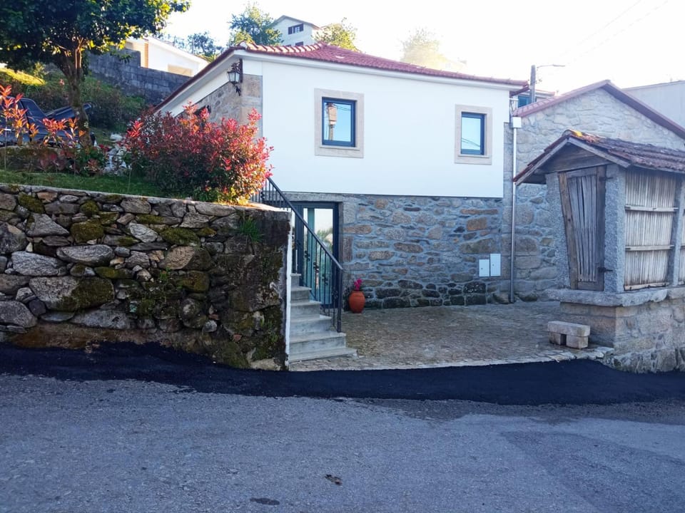 Casa Tia Vina - Serra House in Aveiro District, Portugal