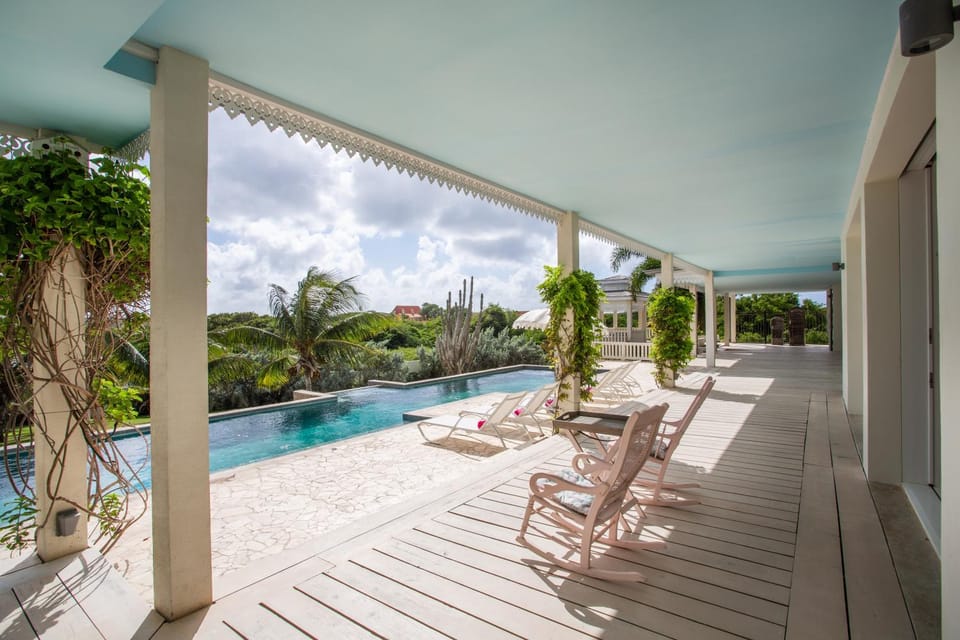 Balcony/Terrace, Swimming pool
