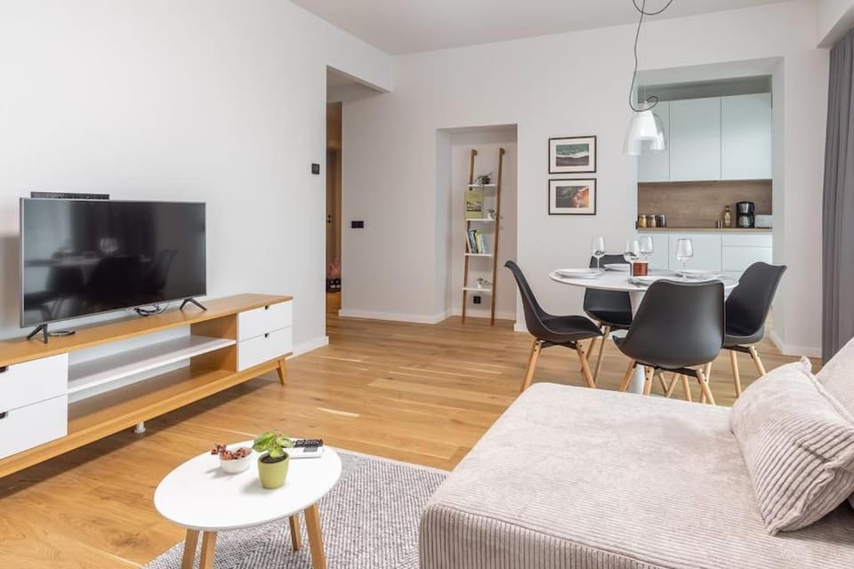 Family apartment with air-conditioning, balcony, free parking! Apartment in Estonia