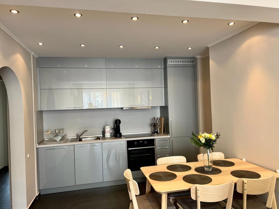 EXCELLENT LOCATION ! General Gurko apartment Apartment in Sofia