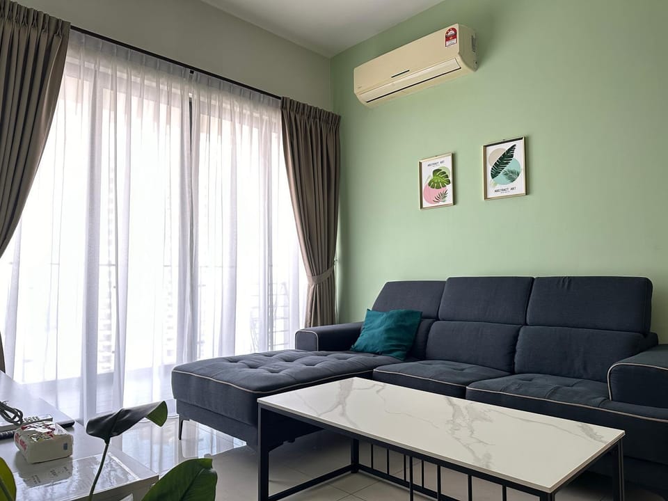 Country Garden Bay Point 2BR by Hauz Cinta @Danga Bay Apartment in Johor Bahru