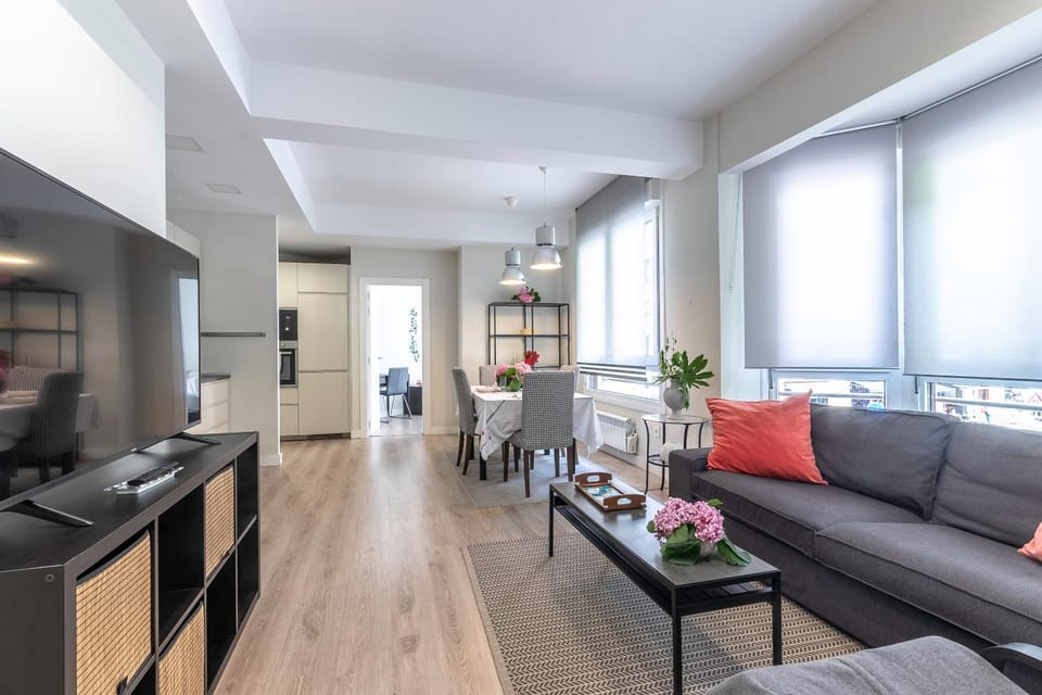 Modern Comfort Bilbao Apartment in Bilbao