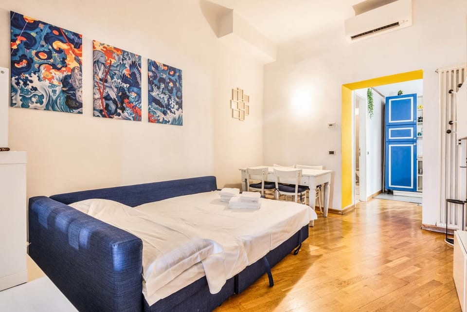 {Porta Venezia - Risorgimento} A/C WiFi Apartment in Milan