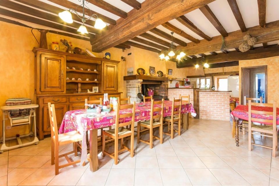 La Glycine et La Villanelle House in Bourgogne-Franche-Comté