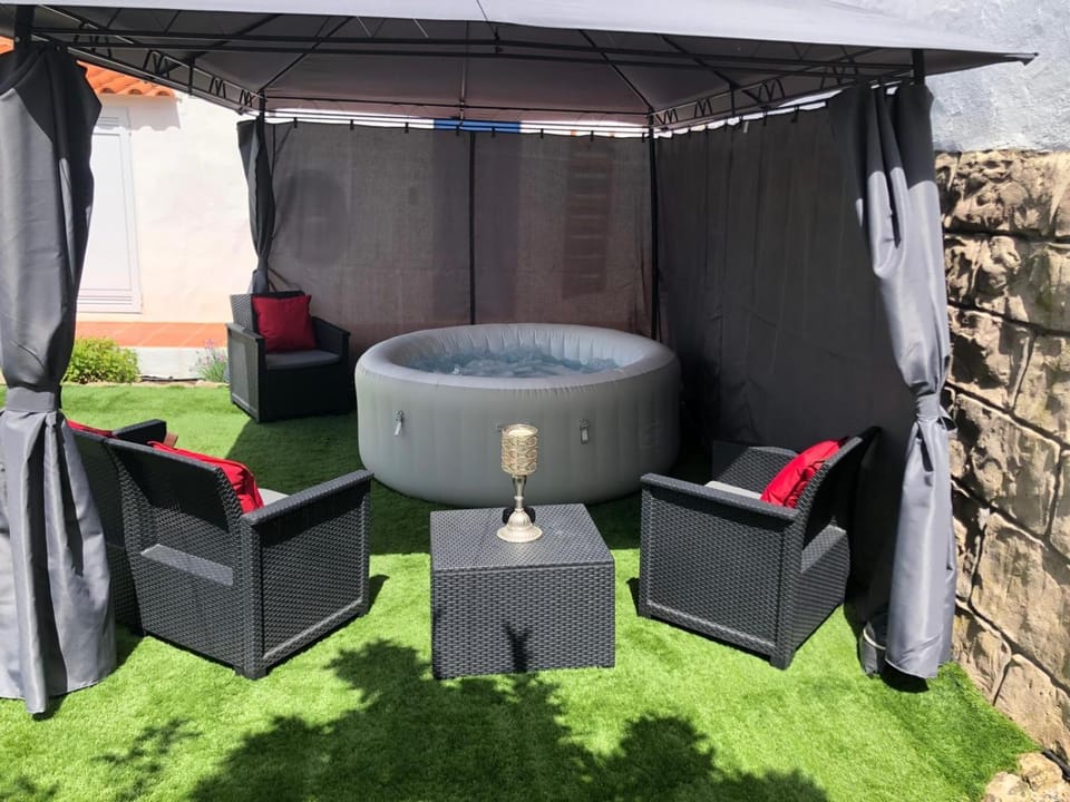Day, Spa and wellness centre/facilities, Evening entertainment