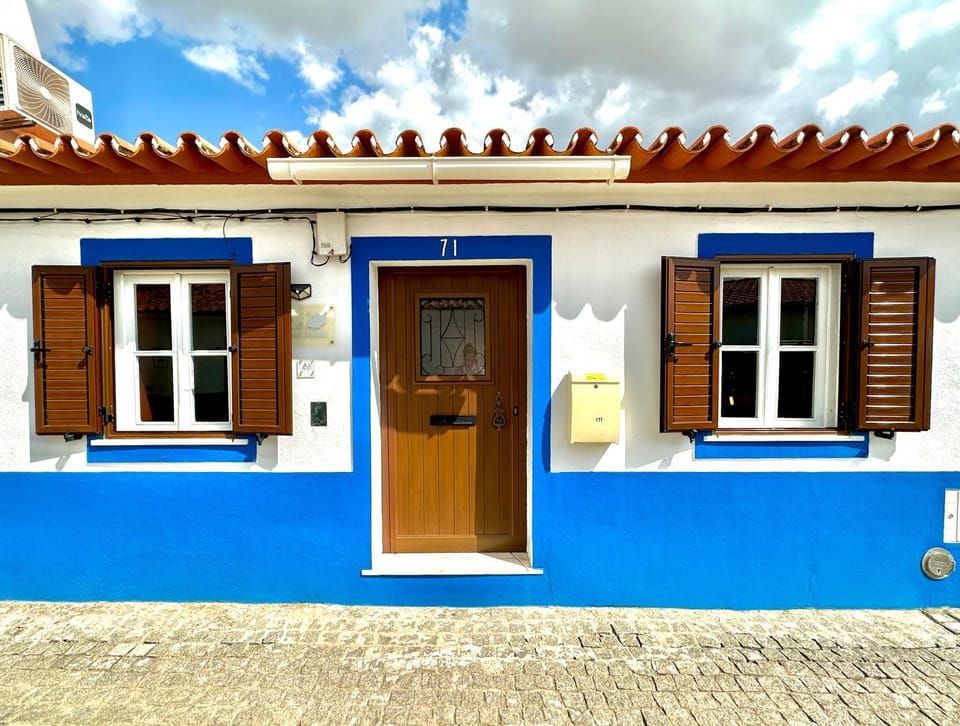 Property building, Facade/entrance