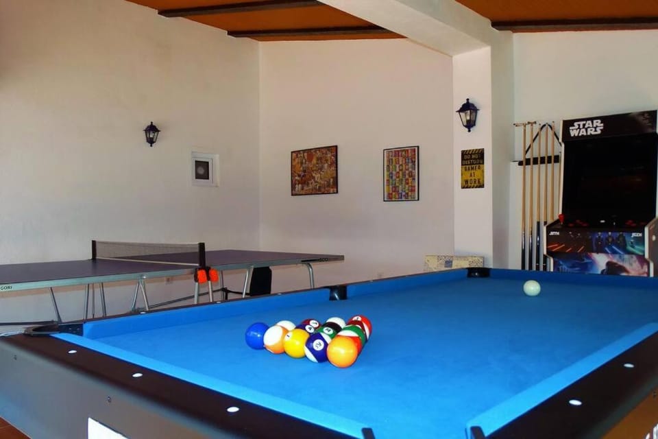 Activities, Billiard, Game Room