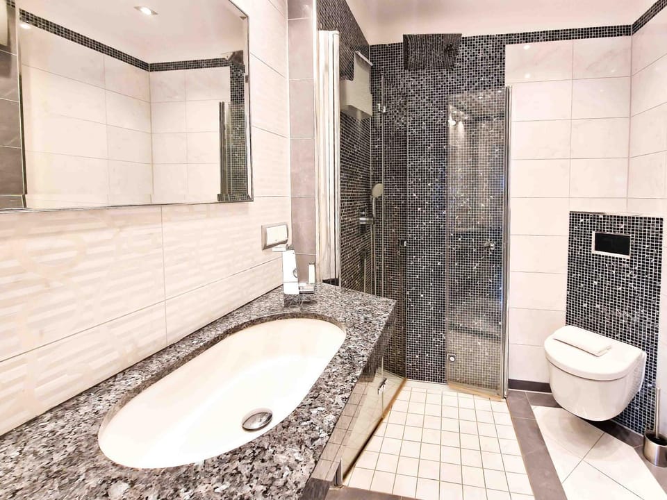Shower, Toilet, Bathroom