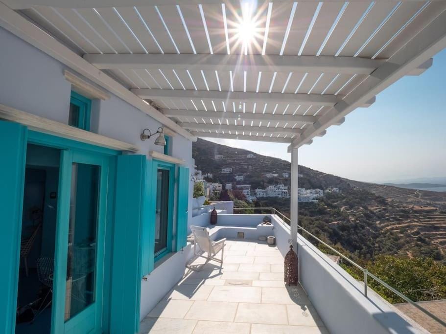 Balcony/Terrace, Mountain view, Sea view
