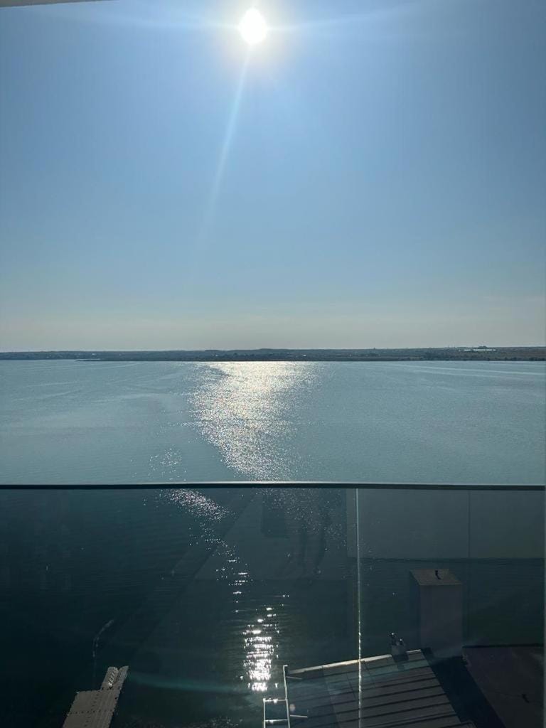 Day, Natural landscape, View (from property/room), Balcony/Terrace, Lake view