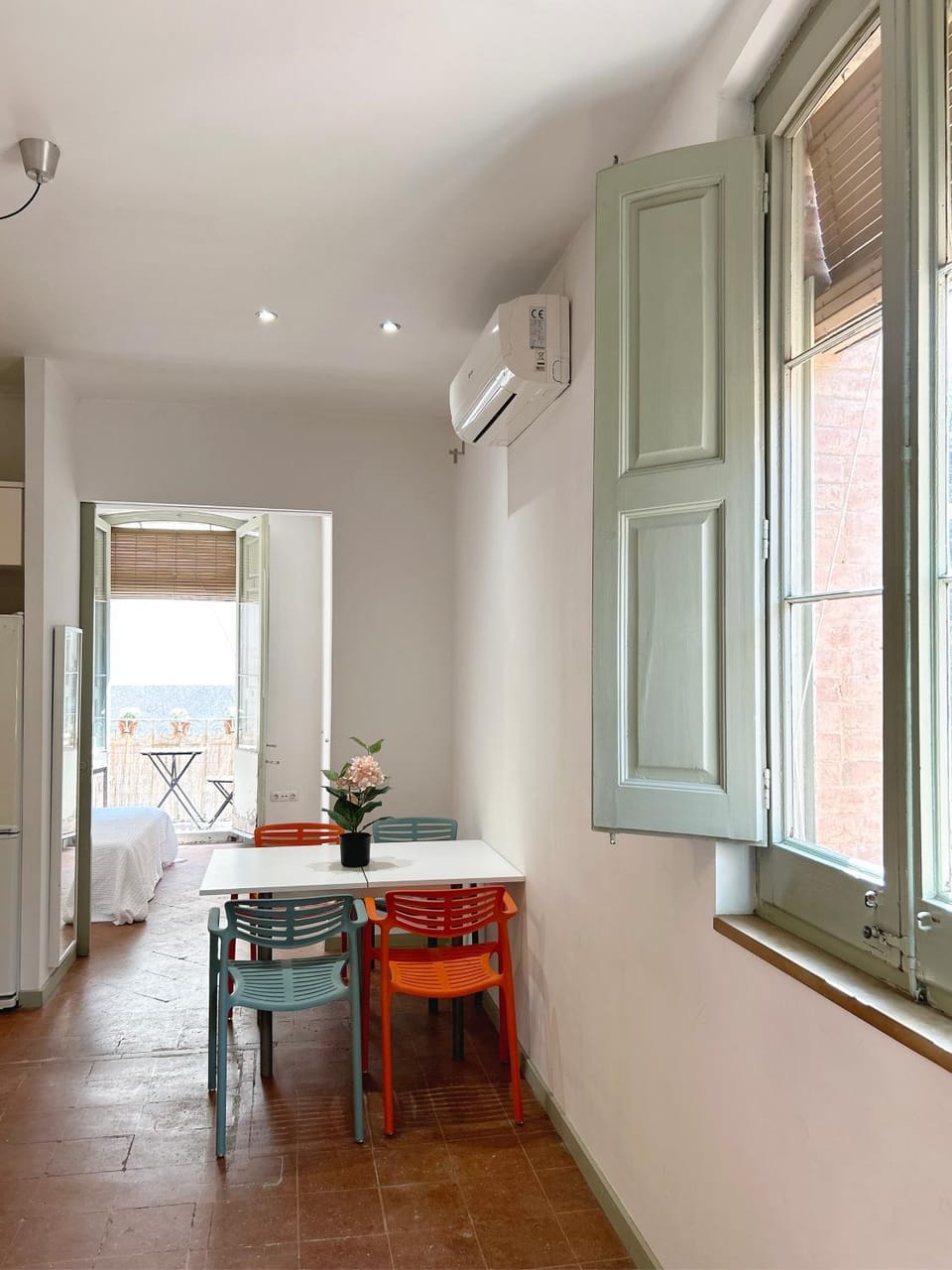Dining area, air conditioner