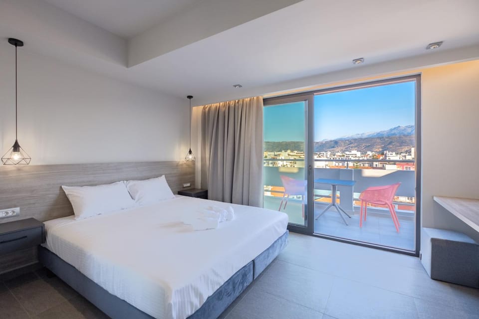 Sky-High 70sqm Penthouse w. Stunning Views - 05 Apartment in Chania