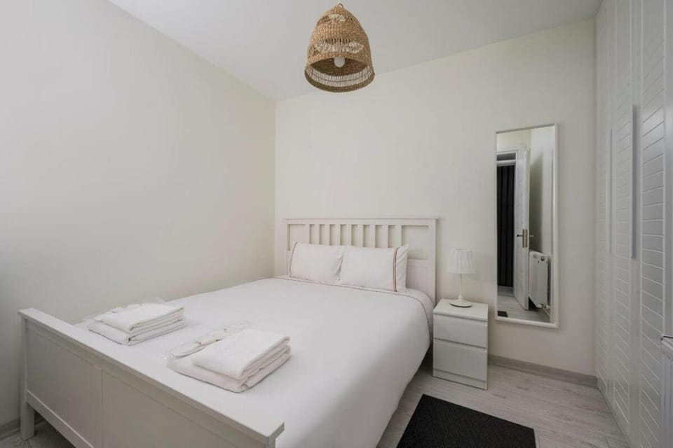 Private Modern 2BR1Bath Bebek Gem! #80 Apartment in Istanbul
