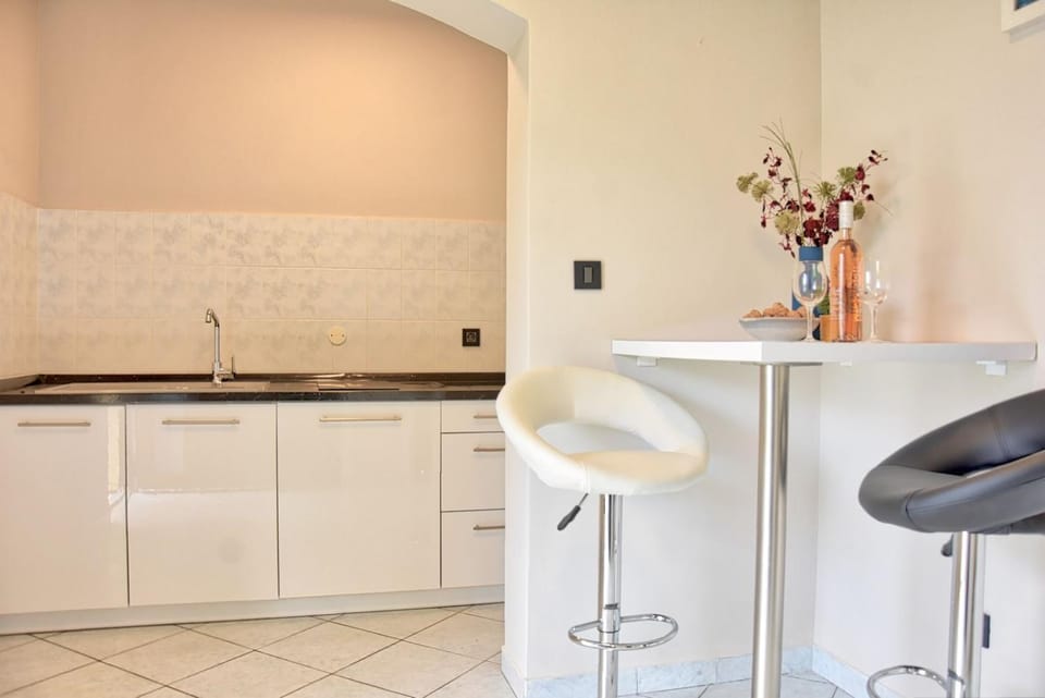 Studio Apartment Petra 3 Apartment in Istria County