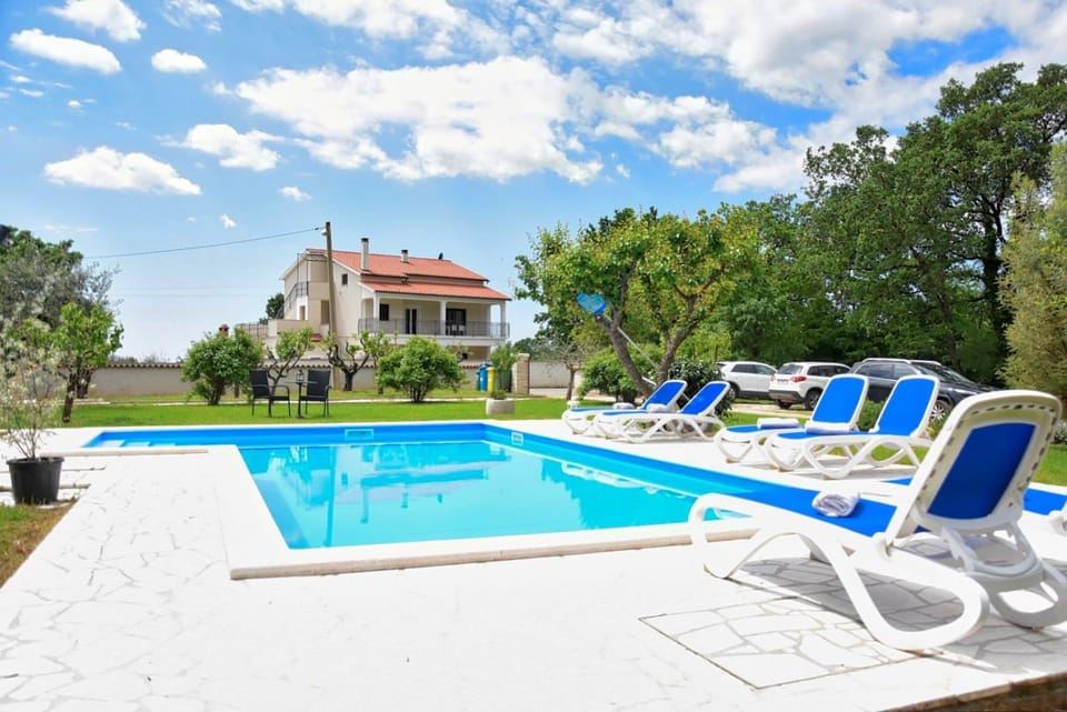 Studio Apartment Petra 3 Apartment in Istria County