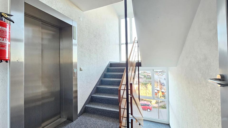 elevator