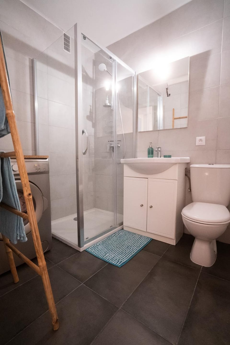 Bleu Azur Apartment in Antibes