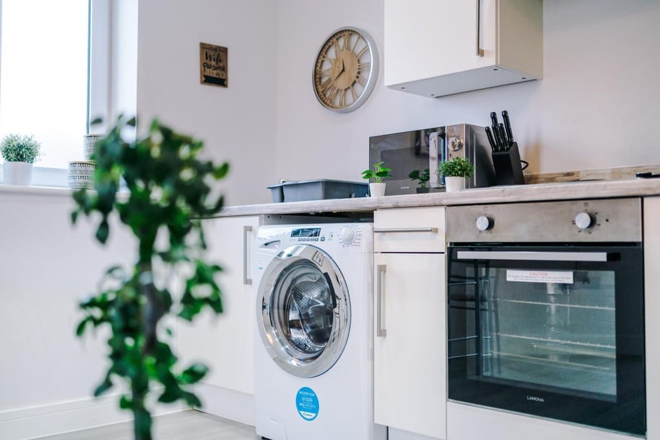 Kitchen or kitchenette, minibar, pet friendly, stove, washing machine