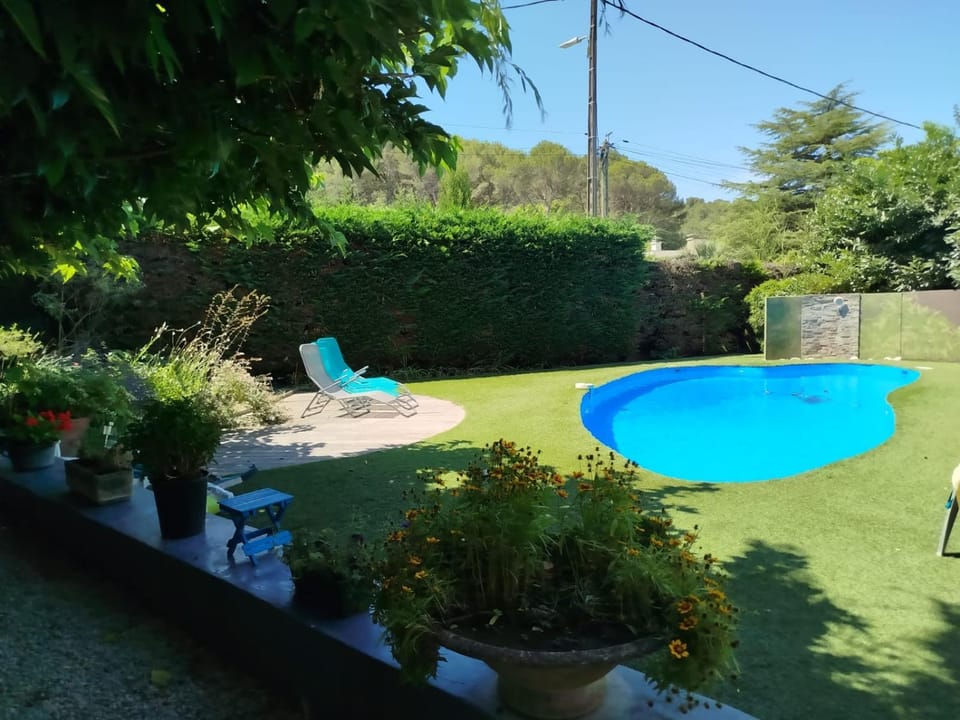 Pool view, Swimming pool