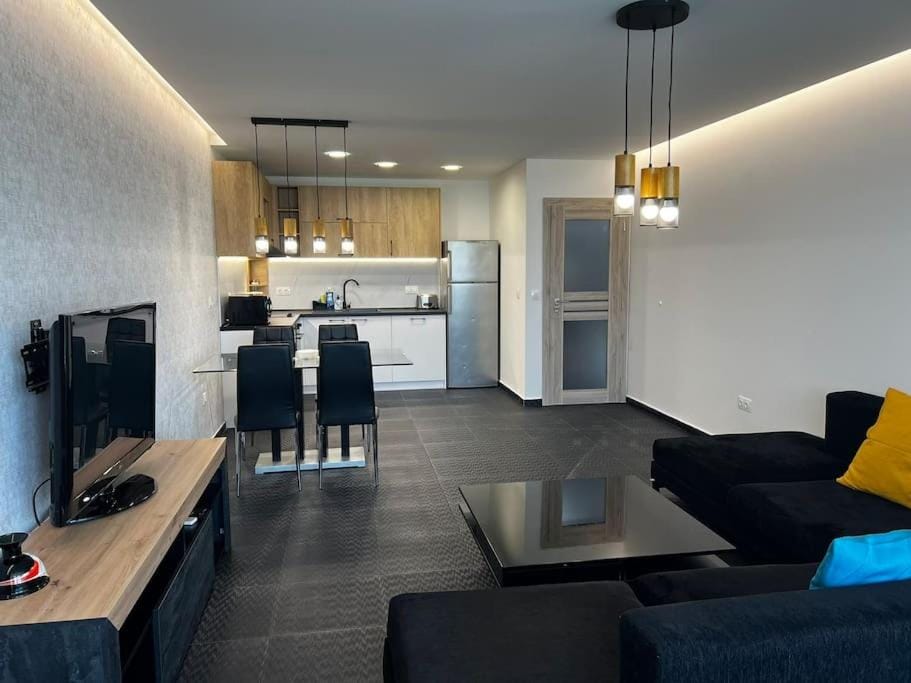 Blue & Gold Stylish Apartment Apartment in Sofia