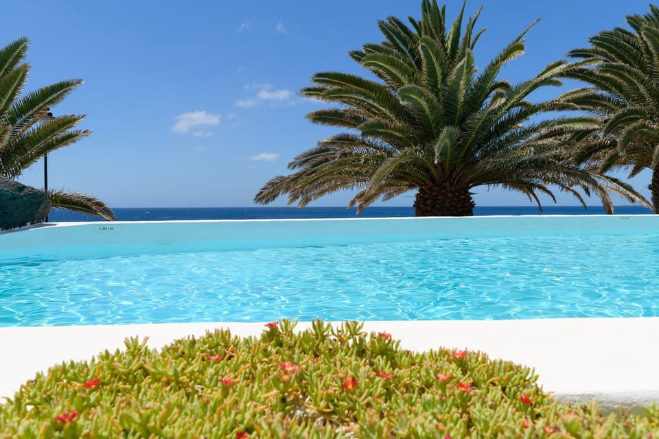 Sea view, Swimming pool