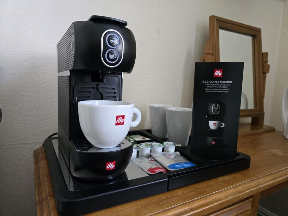 Coffee/tea facilities