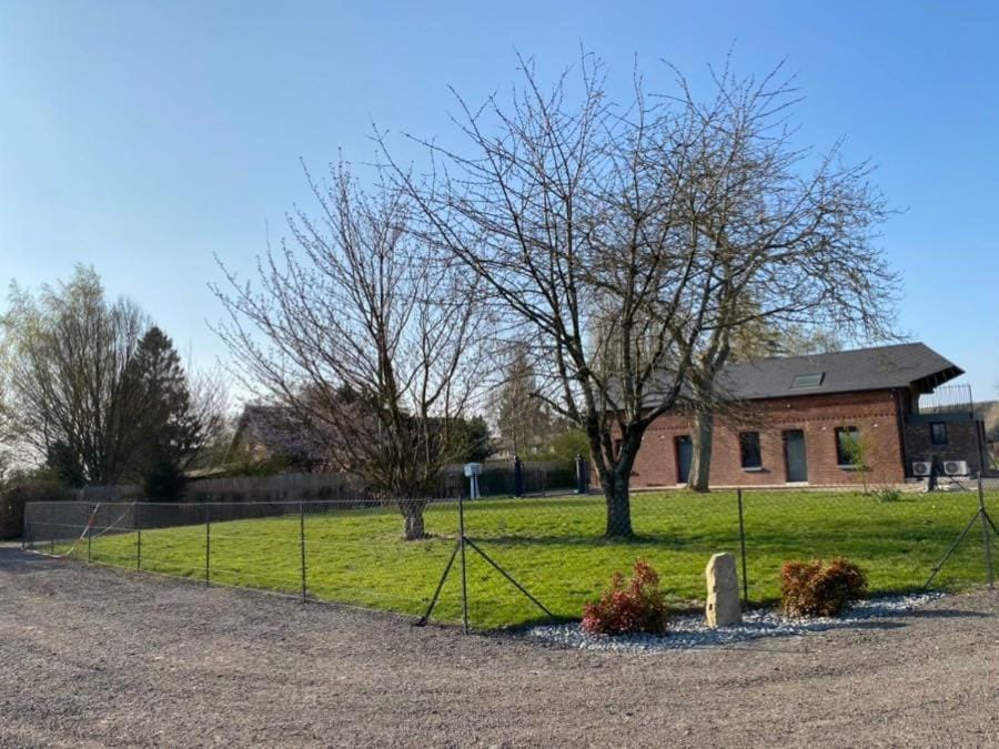 Property building, Garden