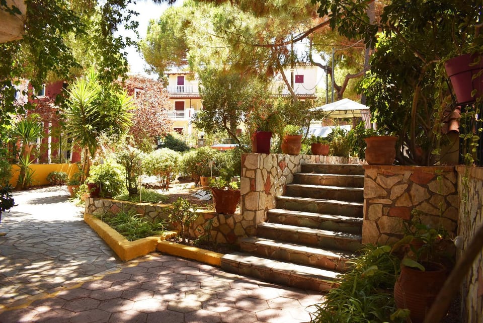 Facade/entrance, Garden