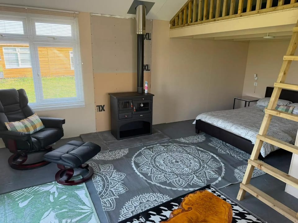 Country View Camping Campground/ 
RV Resort in England